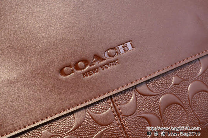 COACH蔻馳 經典男士斜挎包 70120 磁扣翻蓋開合 商務休閒包  Chz1389